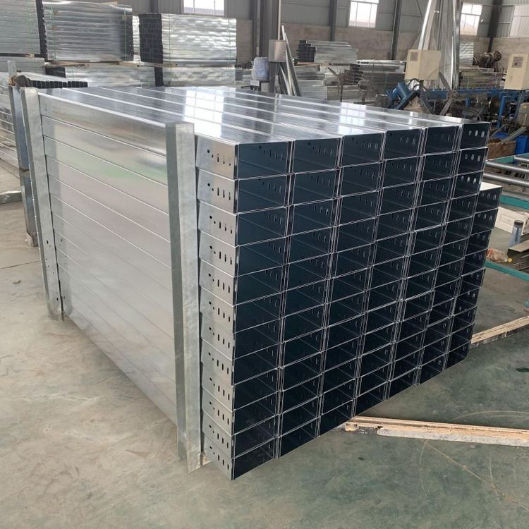 <b>镀锌电缆桥架</b>